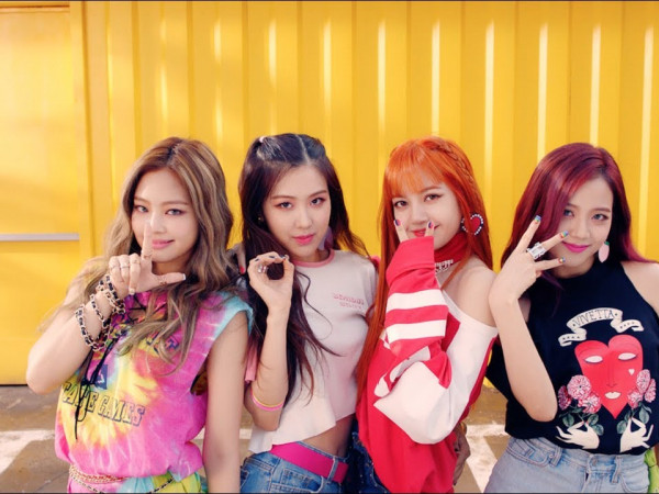 Phá kỷ lục của BTS, BLACKPINK trở thành nhóm nhạc có MV đạt 10 triệu view nhanh nhất K-Pop