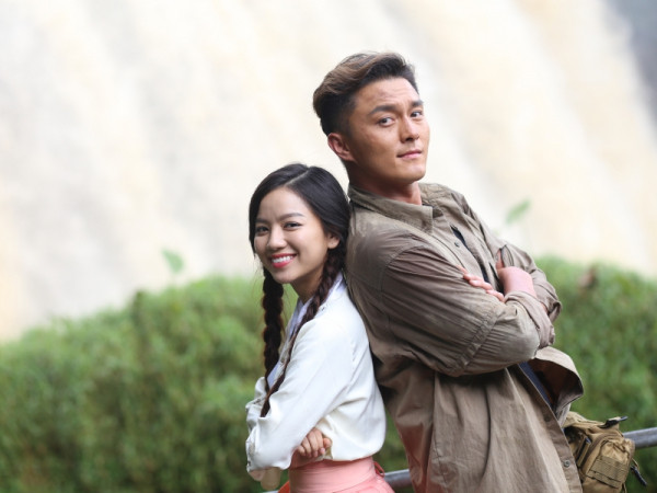 Hạ Anh khoe nét đẹp giữa sa mạc, chia sẻ về dự án với tài tử TVB Dương Minh