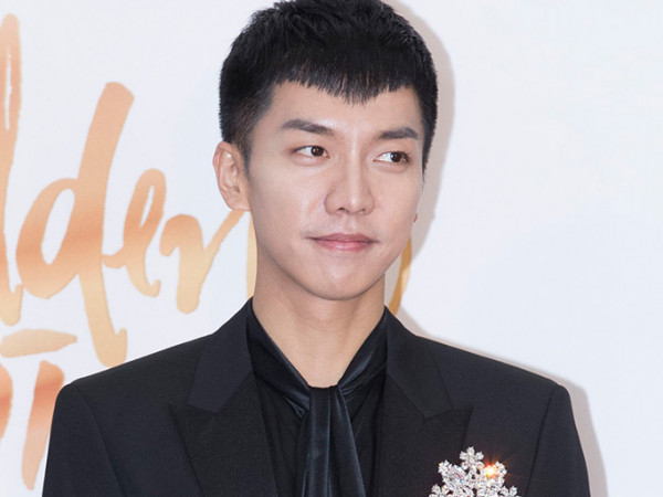 Lee Seung Gi gây tranh cãi khi giành Daesang tại SBS Entertainment Awards