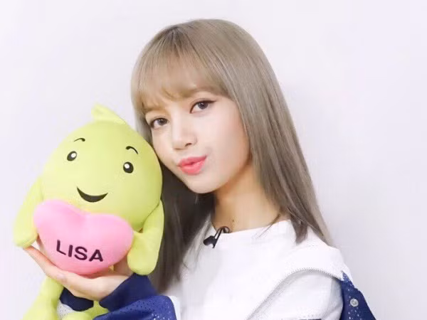 Choáng váng trước mức thù lao cao ngang sao quốc tế của Lisa (Black Pink)