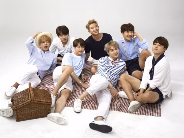 Đến hung thần showbiz Dispatch cũng phải bó tay chịu thua các nghệ sĩ này