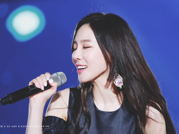 Taeyeon bật khóc giữa sân khấu vì hai lần cố gắng vẫn hát “U R” không nổi