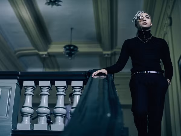 Bóc giá "tủ đồ hiệu" trong MV tiền tỉ "Đã đến lúc" của Soobin Hoàng Sơn