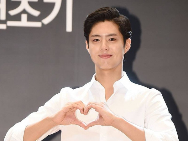 Cuối cùng thì Park Bo Gum cũng chịu nghe fan mà chia tay kiểu tóc bổ luống