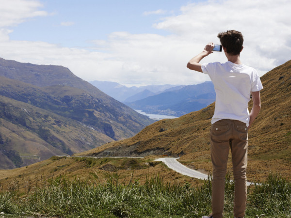 “Bao bì” của "cây kiếm nhỏ" chưa tuột xuống có thể là coi là bình thường không?