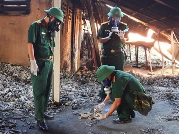 Tẩy độc nhà máy Rạng Đông phức tạp như thế nào?