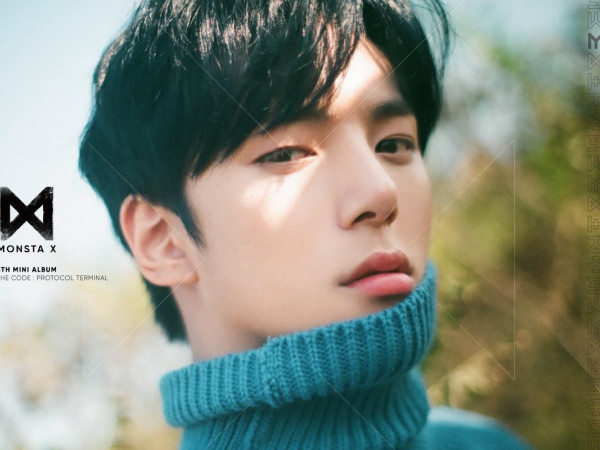 Chỉ nhờ cái chớp mắt, Minhyuk (Monsta X) đã được gọi là “dị nhân”