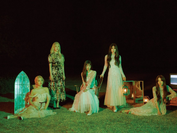 Sau tất cả, ai cũng mừng khi Red Velvet có vẻ như đã thoát kiếp mặc xấu