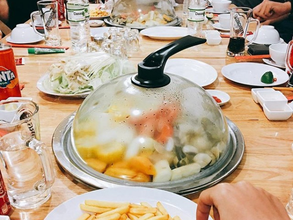 Vừa ăn vừa xông hơi, mùa đông về là không thể bỏ qua lẩu sauna