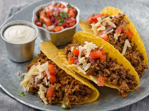 Bánh Tacos vừa giòn vừa ấm bụng rất hợp để nhâm nhi khi xem chung kết bóng đá Seagames 30