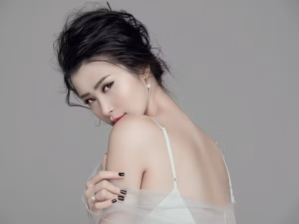 Không ai khác, Đông Nhi chính là đại diện xứng đáng của Việt Nam tại “Asia Song Festival 2017”