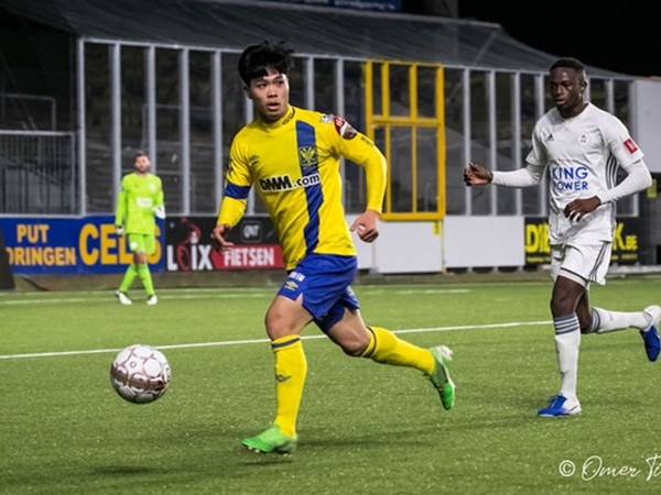 CLB TPHCM phải chi 100.000 euro cho Sint Truidense để có Công Phượng