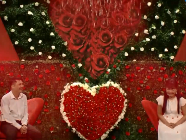 Cặp đôi vừa nhấn nút đồng ý hẹn hò, khán giả đã khuyên "chia tay sớm cho đỡ đau khổ"