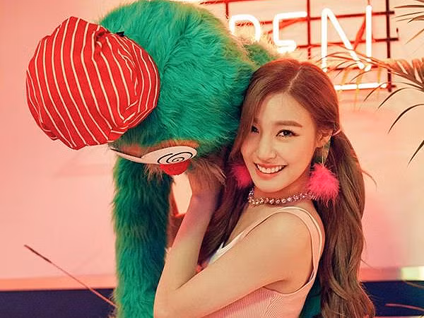 Fan dự đoán như thần, Tiffany chính là thành viên thứ 2 trong SNSD tung teaser comeback!