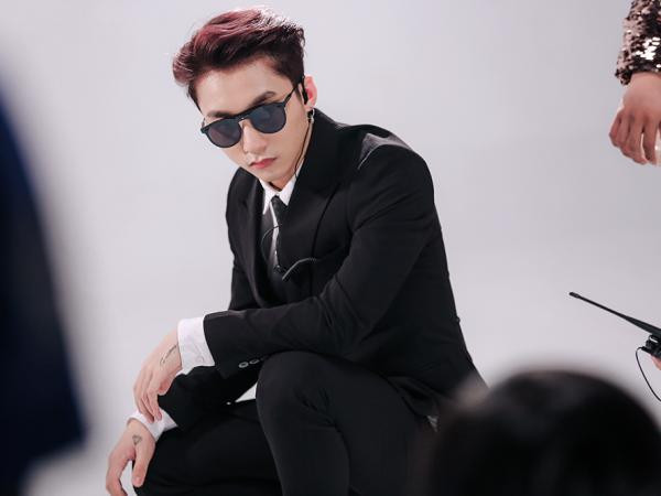 "Rụng tim" với loạt hình ảnh hóa thân thành vệ sĩ "cool ngầu" của Sơn Tùng M-TP 