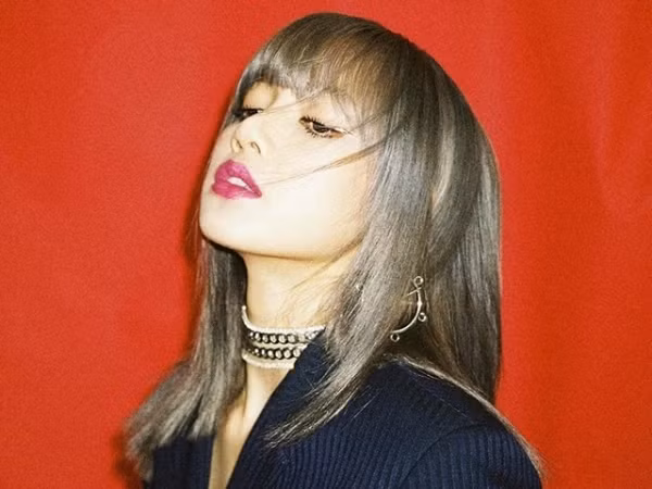 BLACKPINK tung teaser comeback, Lisa bất ngờ trở thành "vị cứu tinh" của YG