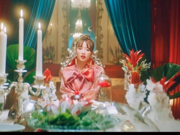 Công ty quản lý của AMEE phản hồi chính thức về nghi vấn "copy" MV của Taylor Swift