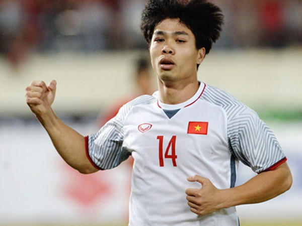 Với Công Phượng, Việt Nam toàn thắng trước Malaysia ở mọi cấp độ