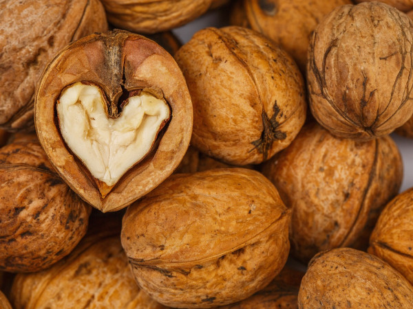 Các món ăn tuyệt vời nhất dành cho "trái tim" của chị em phụ nữ