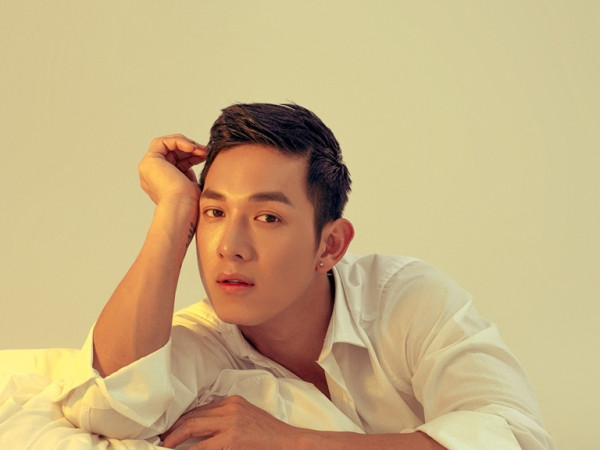 Không còn màu sắc u buồn, Song Luân đầy tươi trẻ trong sản phẩm kết hợp cùng Đỗ Hiếu