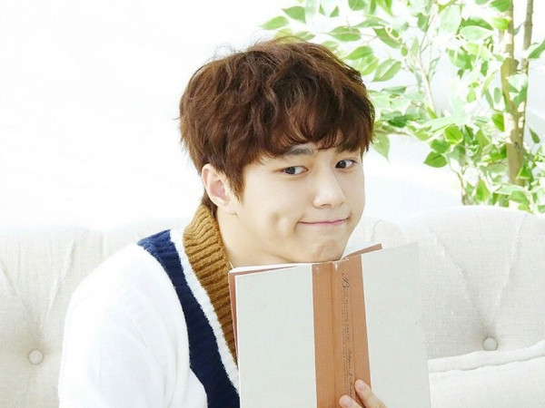 Để giữ gìn hình ảnh, những idol này thậm chí còn không được nói chuyện hay mỉm cười