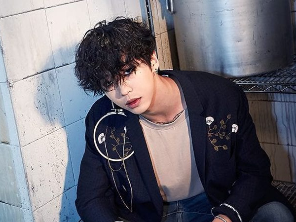 Trưởng nhóm Bang Yongguk rời B.A.P, fan buồn nhưng cũng mừng vì anh "thoát khỏi" TS Ent.