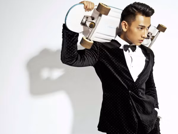 Isaac, giám đốc FAPtv và đạo diễn "Thằng Ròm" lọt Top "30 Under 30" năm 2018