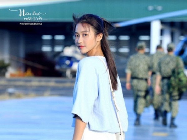 Chỉ vì phim "Hậu duệ Mặt Trời", Khả Ngân bị nhiều khán giả chỉ trích trên mạng xã hội