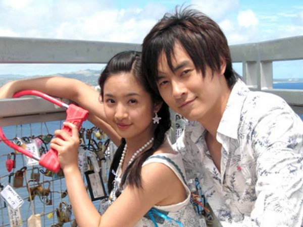 Những mốc thời gian hạnh phúc: Hạnh phúc khi nhìn cậu từ phía sau 