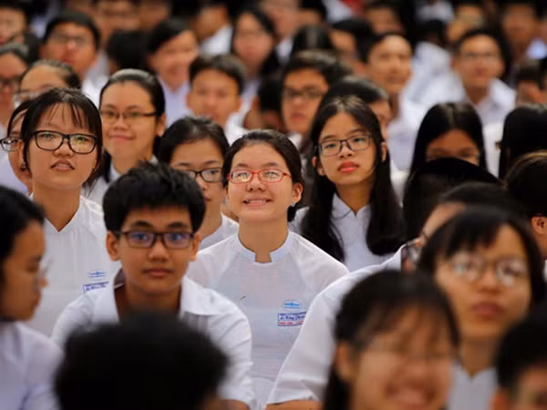 Ước mơ năm học mới: mong lễ khai giảng có sự tham gia của thần tượng