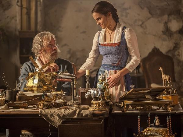 Đắm chìm trong trailer mới tuyệt đẹp của Beauty and The Beast