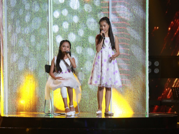 Ca sĩ Cẩm Ly, Đại Nghĩa vui mừng khi cô bé hát Rock bị gãy chân về đội của mình 