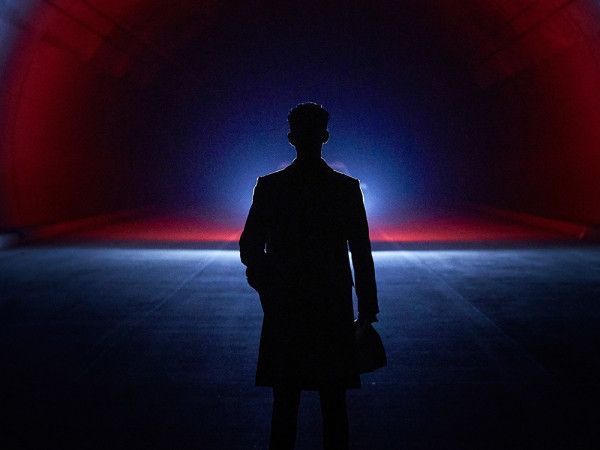 Phim điện ảnh "Real" của Kim Soo Hyun tung trailer nhá hàng cực mãn nhãn