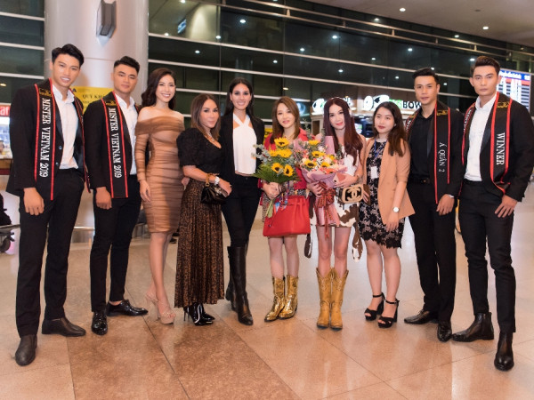 Diễn viên Hoa ngữ Ôn Bích Hà tới Việt Nam, được dàn nam thần Mister Việt Nam đón tiếp nồng hậu