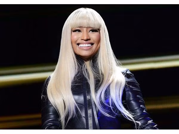 Nicki Minaj chính thức "vượt mặt" Taylor Swift trên Billboard Hot 100