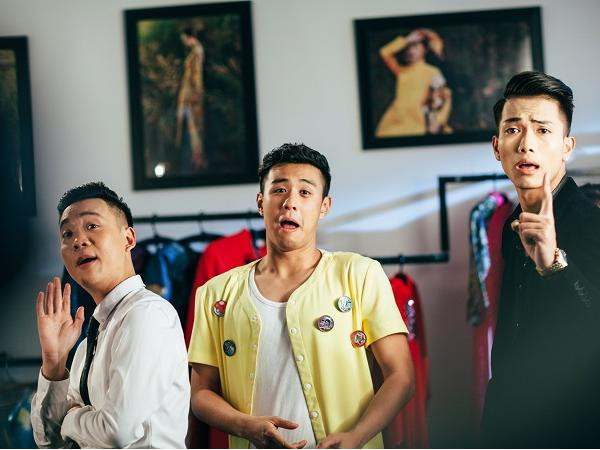 Cười "té ghế" với MV "Về nhà ăn Tết" của Justa Tee và Big Daddy