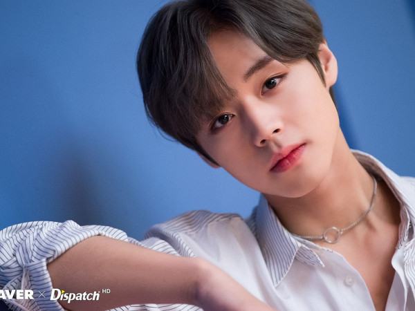 Wannables đâu rồi, ra mà xem Park Jihoon lập kỷ lục với sản phẩm solo này