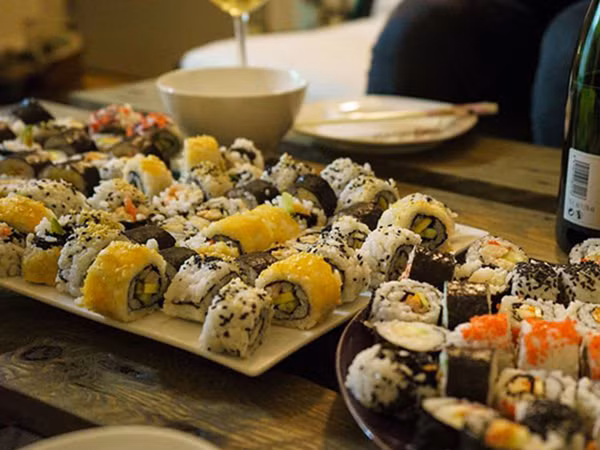 Chuyện hy hữu tại Đức: Bị nhà hàng buffet cấm cửa vì trót ăn quá nhiều