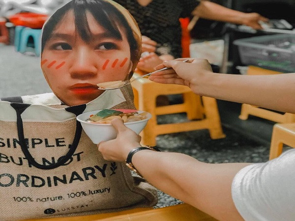 Hot trend “Đưa bạn thân đi muôn nơi” đáng yêu như thế nào?	