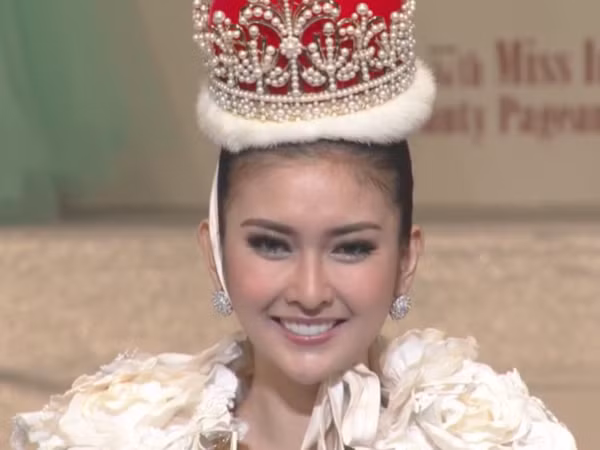 Người đẹp Indonesia đăng quang Hoa hậu Quốc tế 2017, Thùy Dung không lọt Top 15