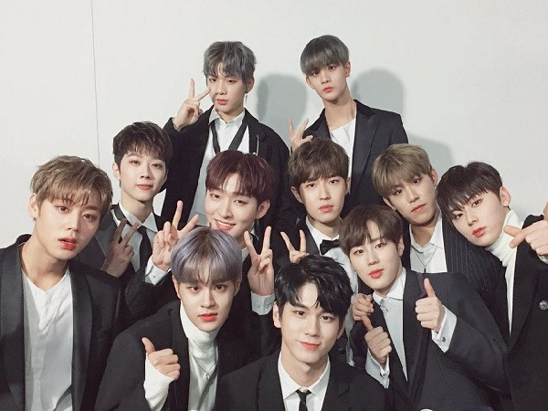 Tương lai của Wanna One một lần nữa được đàm phán khiến các fan hoang mang 