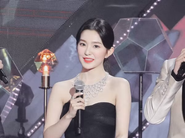 Không nghi ngờ gì nữa, Irene chính là idol “đắt giá” nhất K-Pop mùa cuối năm