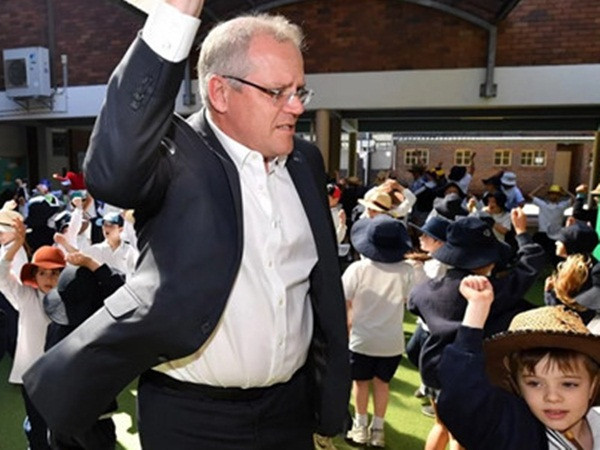 Úc tuyên bố đóng cửa trường học kỳ thị học sinh đồng tính