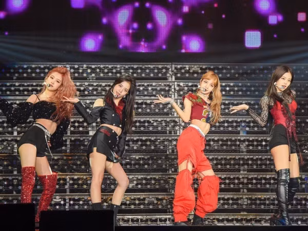 Rắc rối chưa buông tha Black Pink, một đêm concert tại Mỹ bất ngờ bị hủy