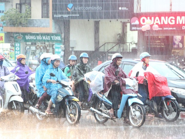 Không khí lạnh tràn về, vùng núi cao phía Bắc có nơi 17 độ C