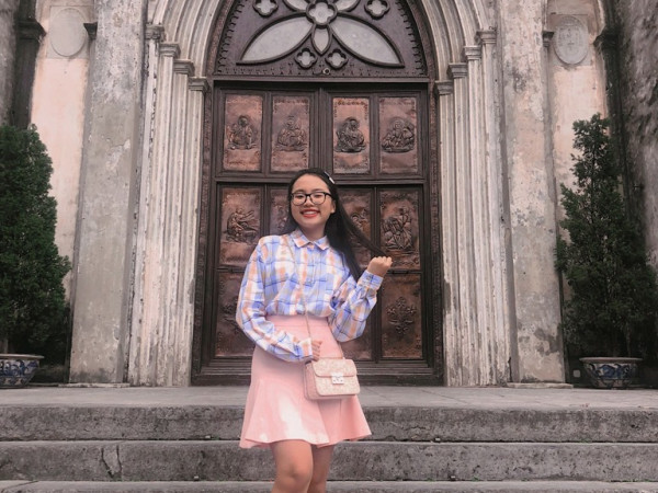 Không còn là "cô bé dân ca", Phương Mỹ Chi bất ngờ tung clip cover hit "Hongkong1"