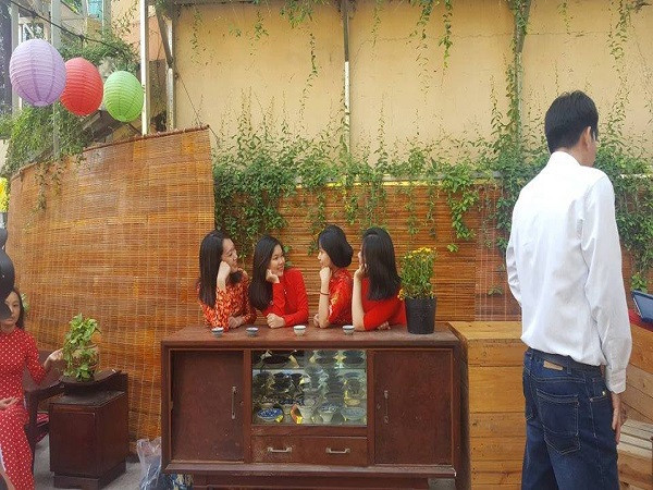 TP.HCM: Tết này, sẽ thật thiếu sót nếu bạn chưa kịp "check-in" phố Ông Đồ