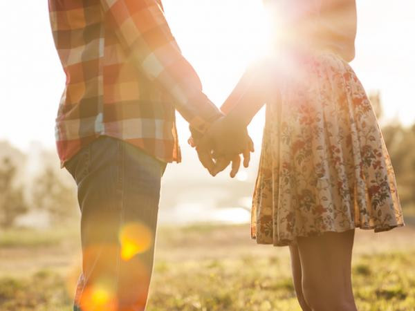 Thích sờ "chíp" có phải là một hành động "biến thái"?