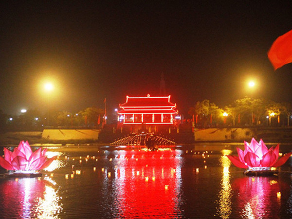 Quảng Trị: Đêm tri ân các liệt sĩ trên sông Thạch Hãn 