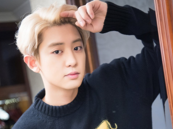 Fan chân chính cạn lời nhìn Chanyeol bị fan cuồng đuổi sát nút ngoài sân bay